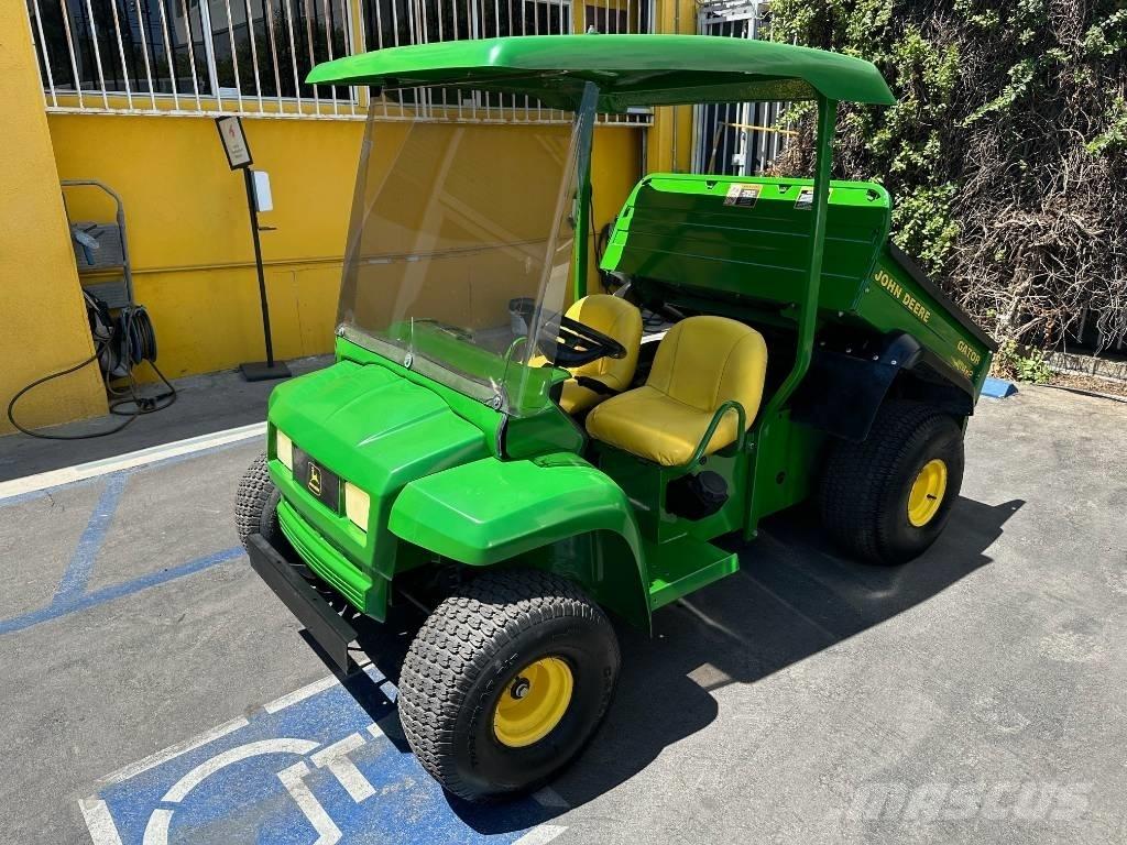 John Deere Gator TH 全地形车
