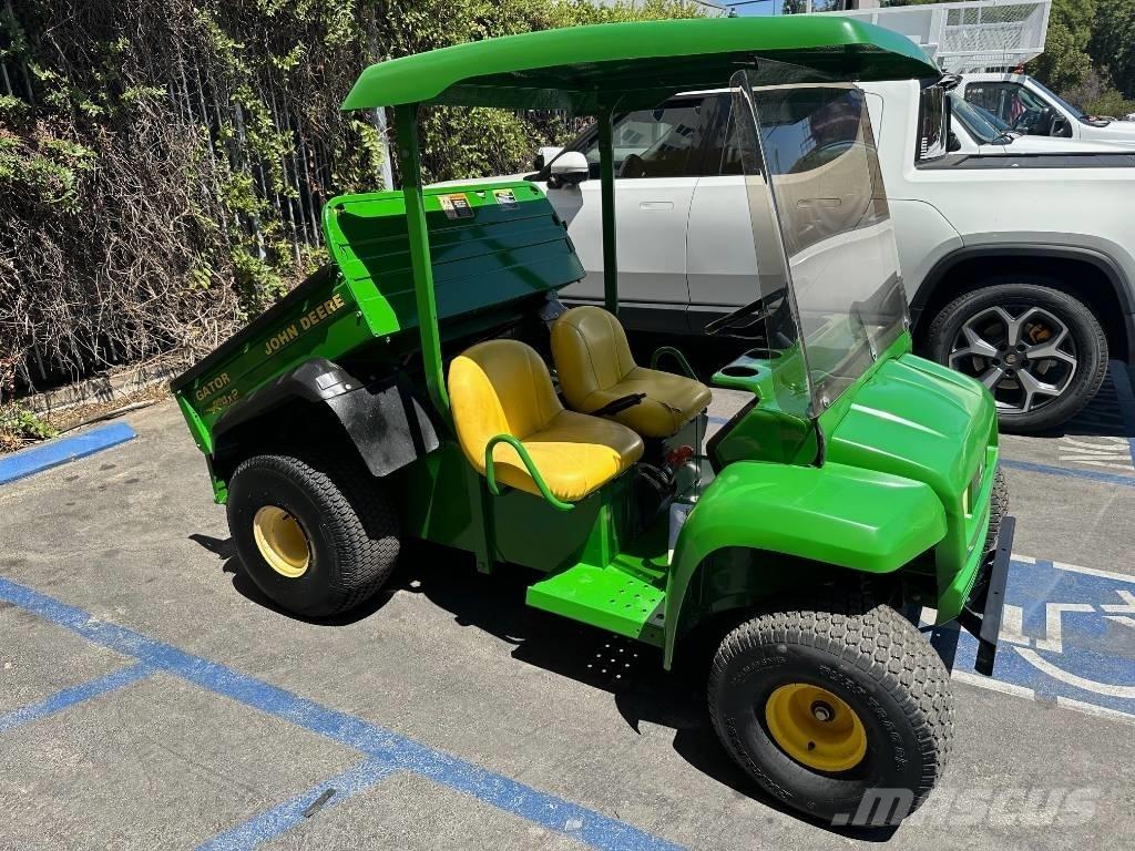 John Deere Gator TH 全地形车