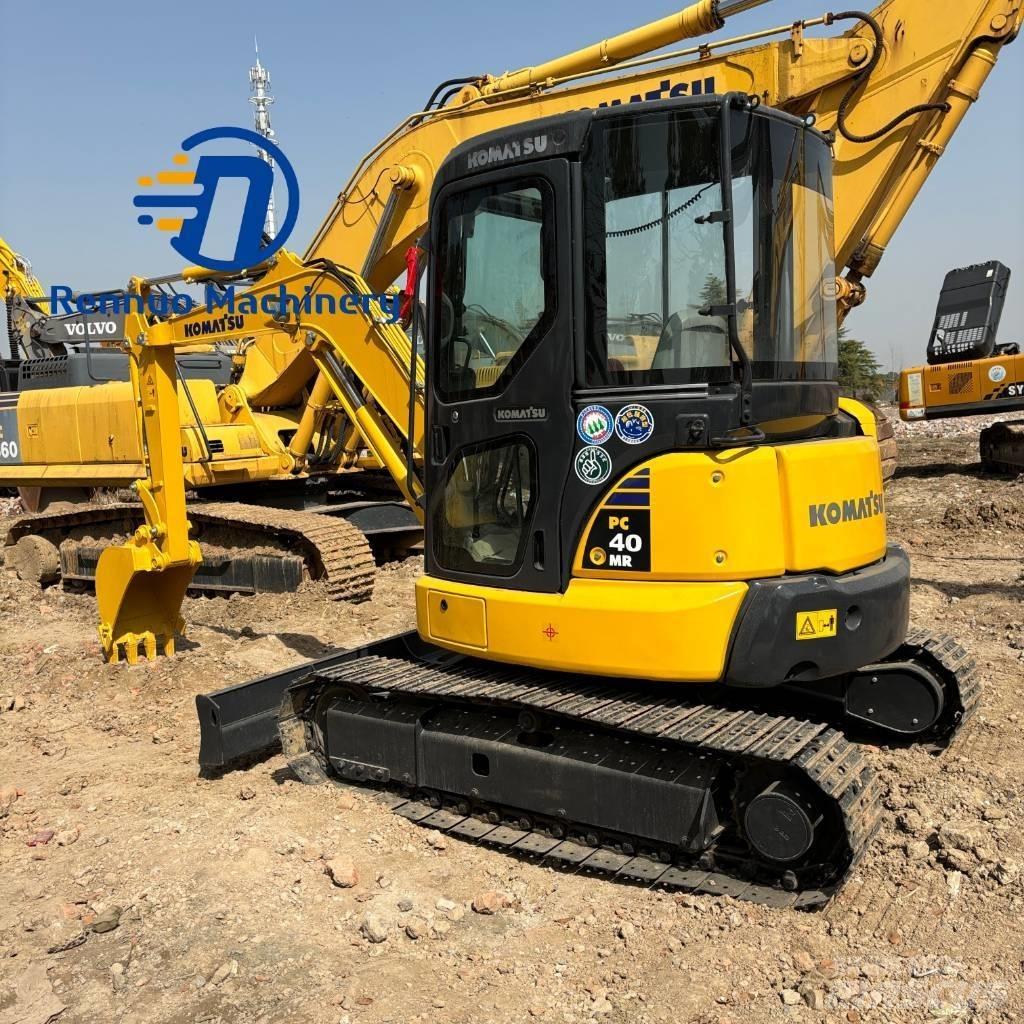 Komatsu PC 40MR 小型挖掘机