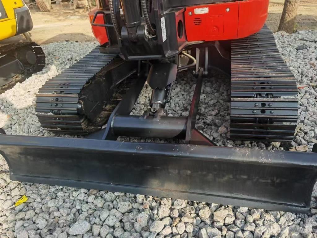 Kubota 165 履带挖掘机