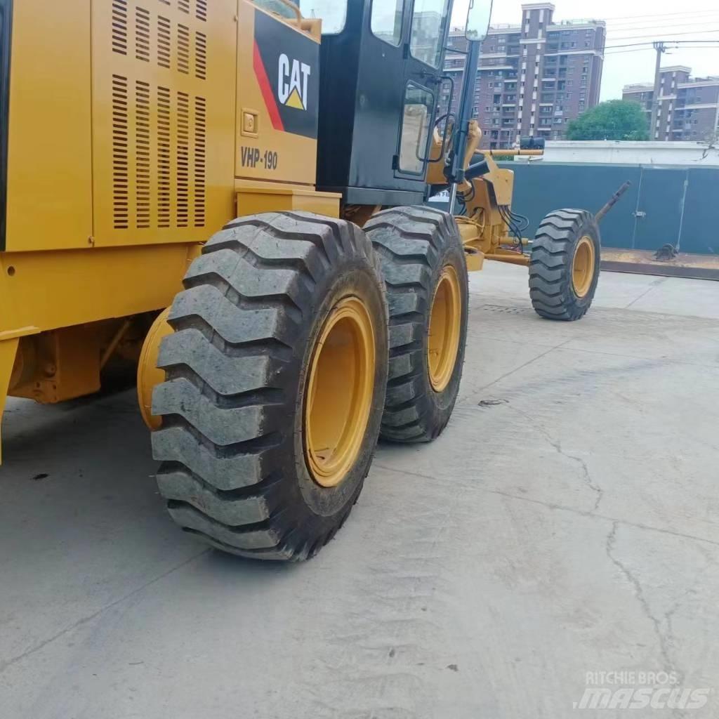 CAT 140 K 平地机/推土机