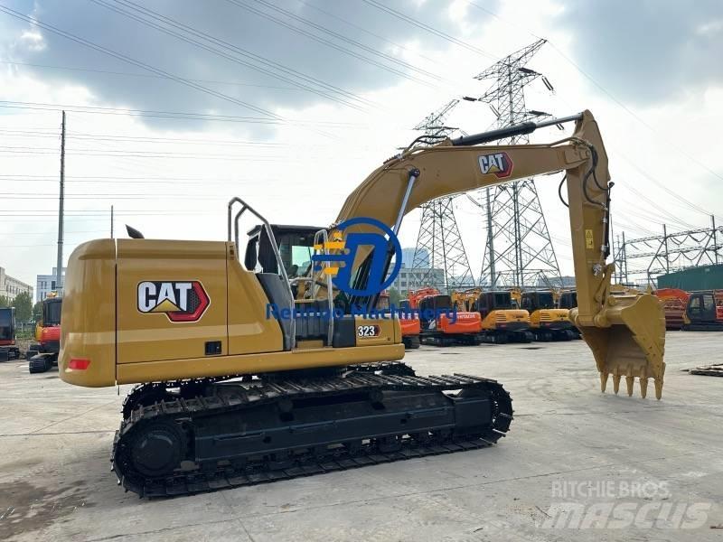 CAT 323GC 履带挖掘机