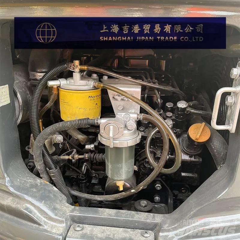 Komatsu PC 35 MR 小型挖掘机