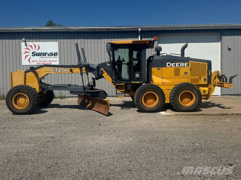 John Deere 672 GP 平地机/推土机