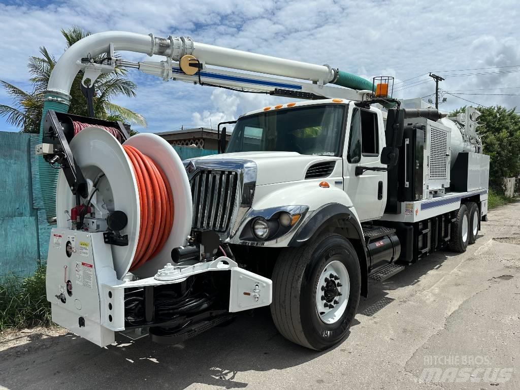 International 7400 组合/真空油槽车