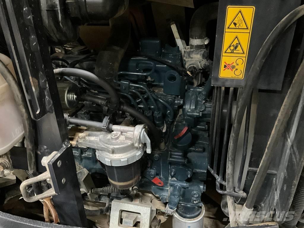 Kubota KX 71-3 小型挖掘机