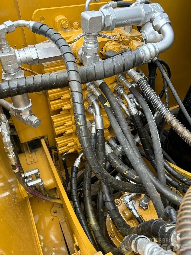 CAT 308E2 履带挖掘机