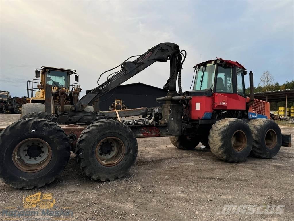 Valmet 890.2 集运机