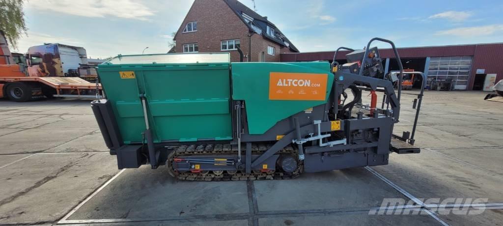 Vögele SUPER 800 沥青摊铺机