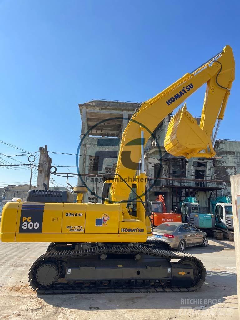 Komatsu PC 300 履带挖掘机