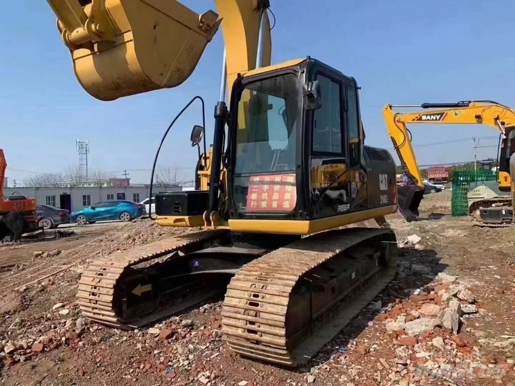 CAT 318D 履带挖掘机