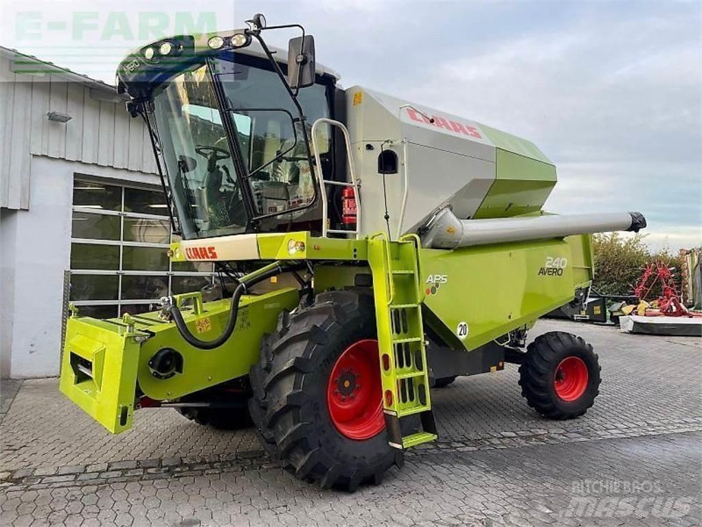 CLAAS avero 240 联合收割机