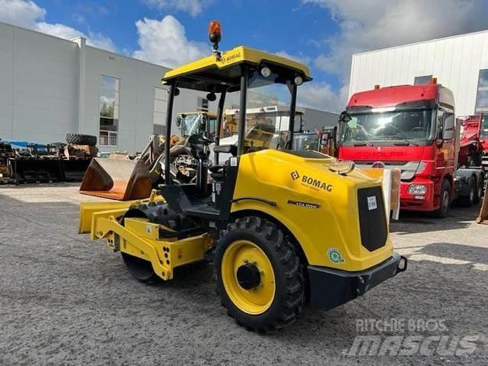 Bomag BW 124 PDH-5 其他耕种机械和配件