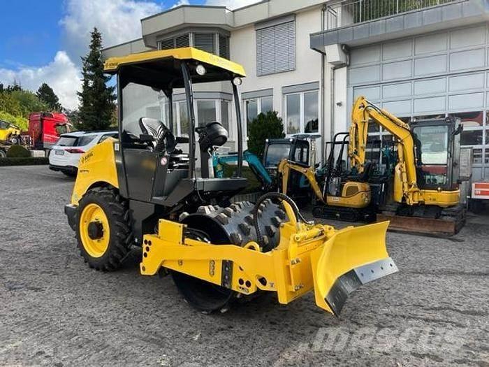 Bomag BW 124 PDH-5 其他耕种机械和配件