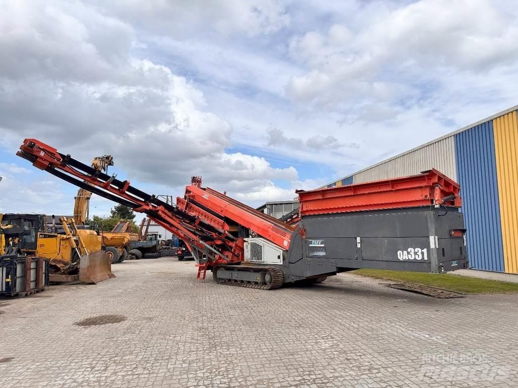 Sandvik QA331 NVT 移动式筛分机