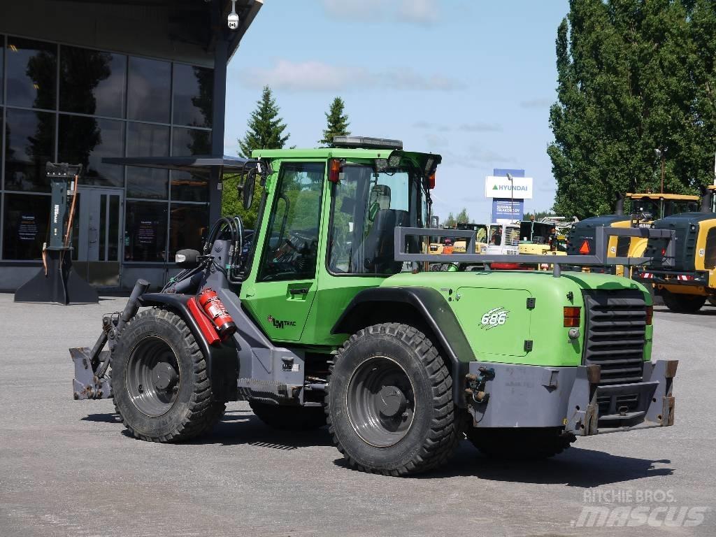 LM Trac 686 轮式装载机