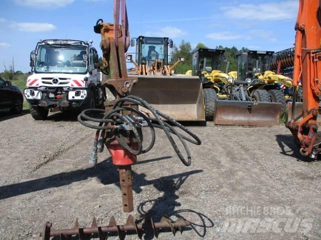 Atlas 1004  Bohrgerät 轮式挖掘机