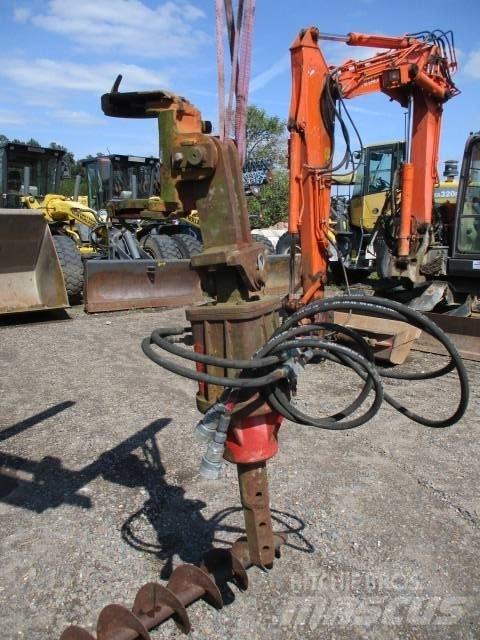 Atlas 1004  Bohrgerät 轮式挖掘机