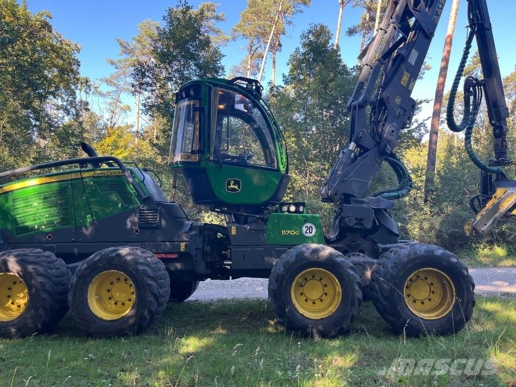 John Deere 1170G 收割机
