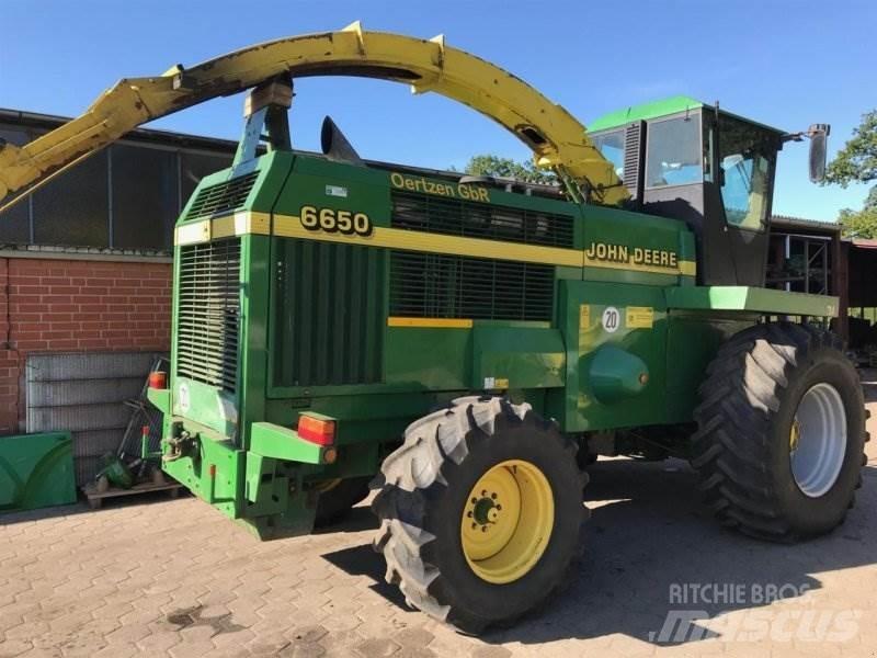 John Deere 6650 青饲料收获机