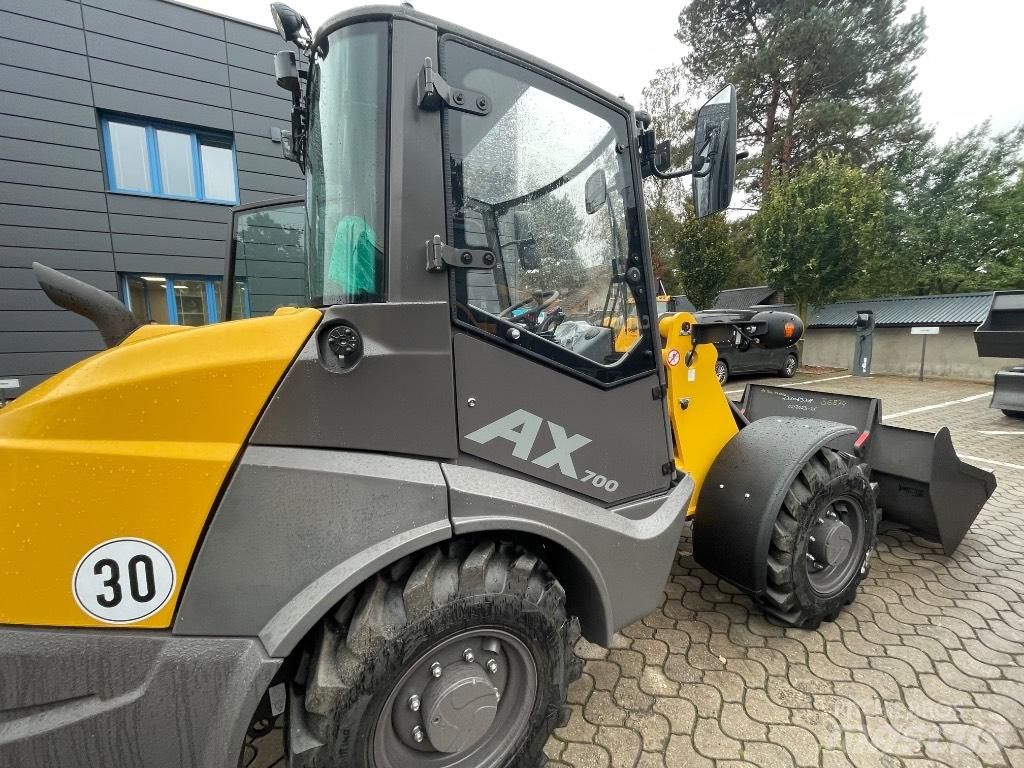 Mecalac AX700 轮式装载机