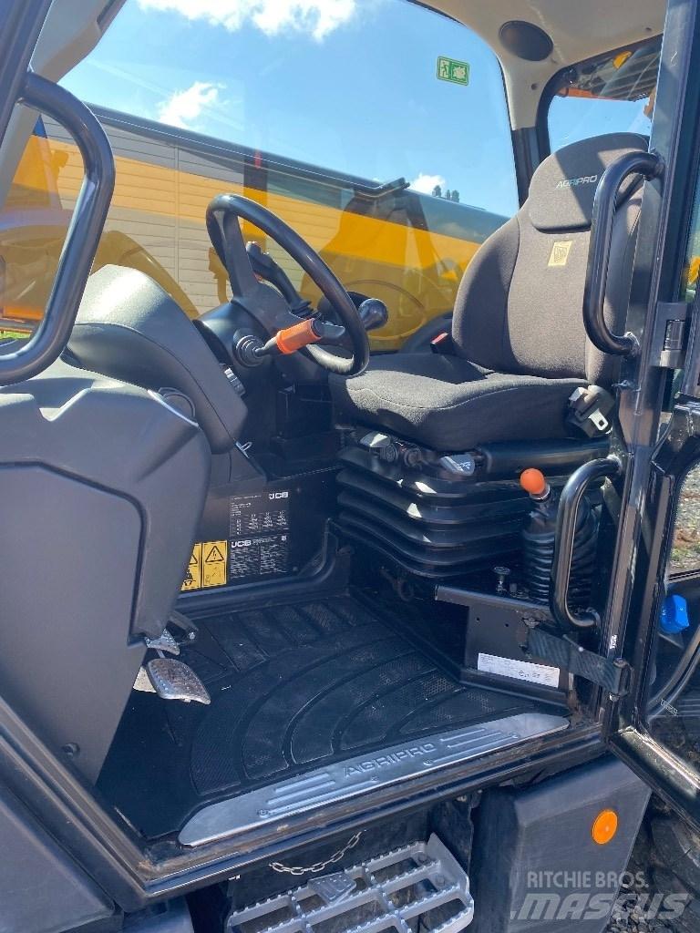JCB 535-95 Agri Pro 电动叉车