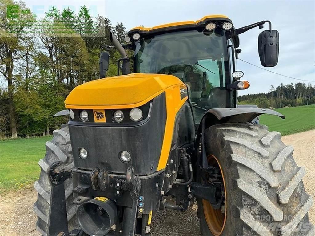 JCB fastrac 4220 拖拉机/农用车