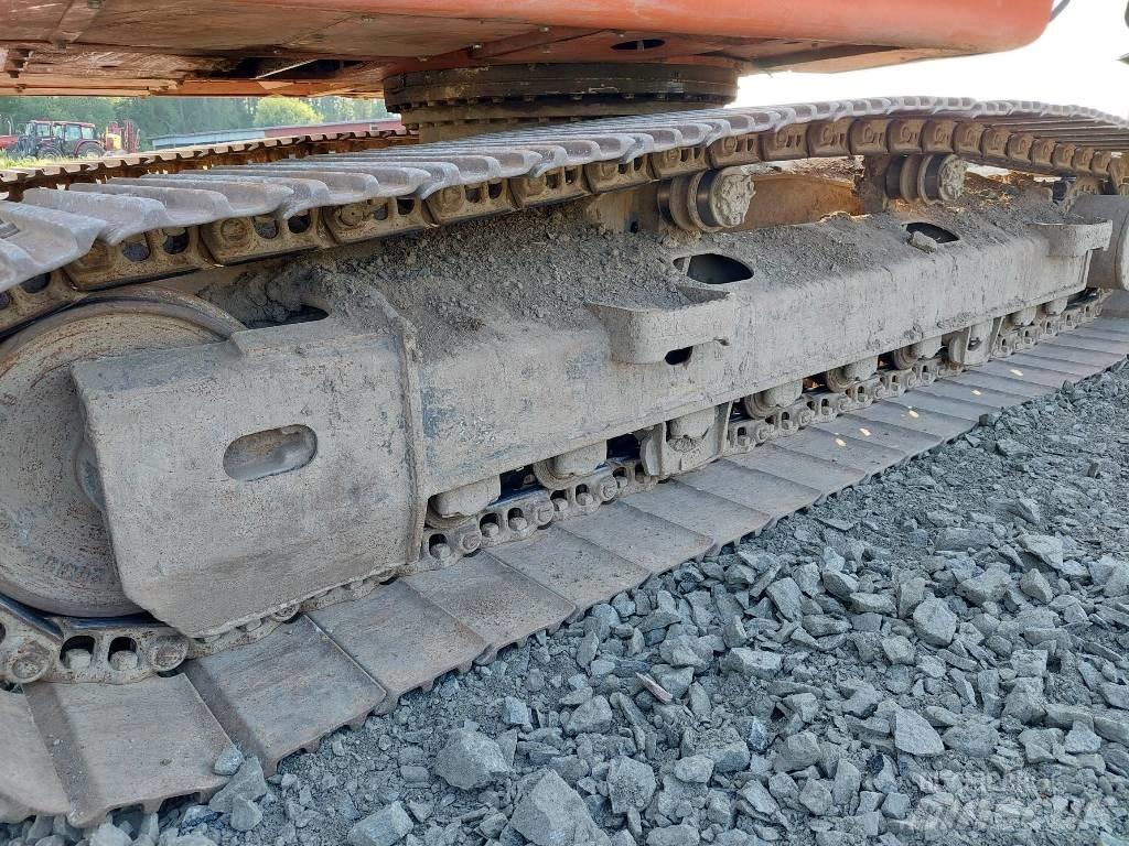 Doosan DX 225 LC 履带挖掘机