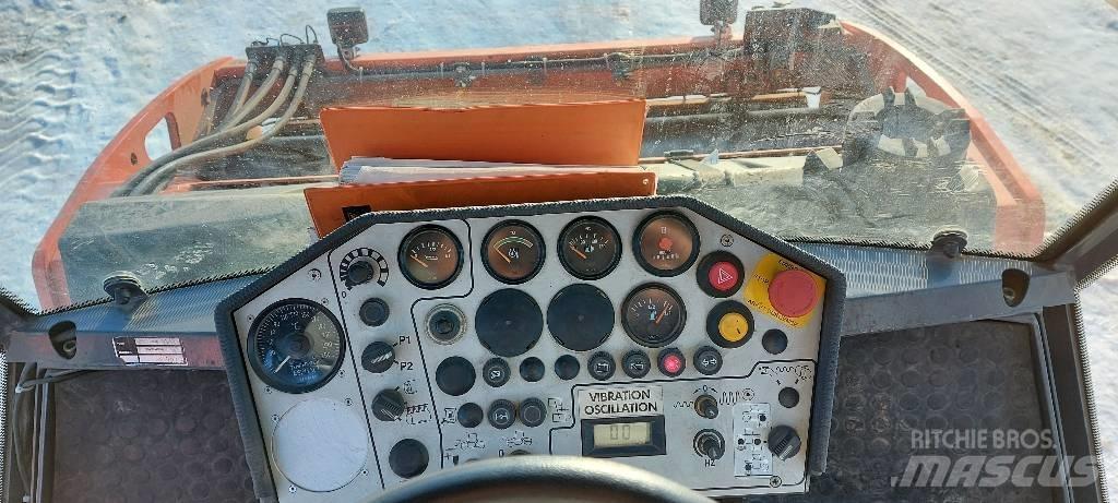 Hamm HD 75 双轮压路机