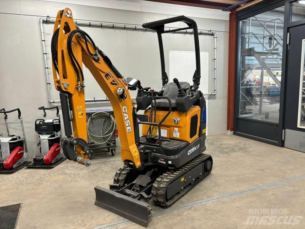 CASE CX 15 EV 小型挖掘机