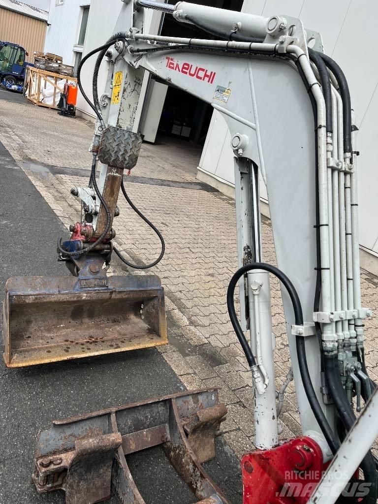 Takeuchi TB 219 A 小型挖掘机