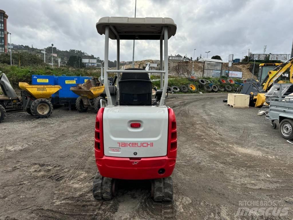 Takeuchi TB 216 小型挖掘机