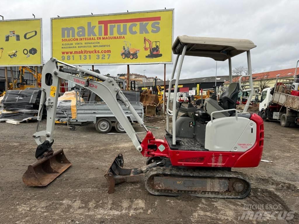 Takeuchi TB 216 小型挖掘机