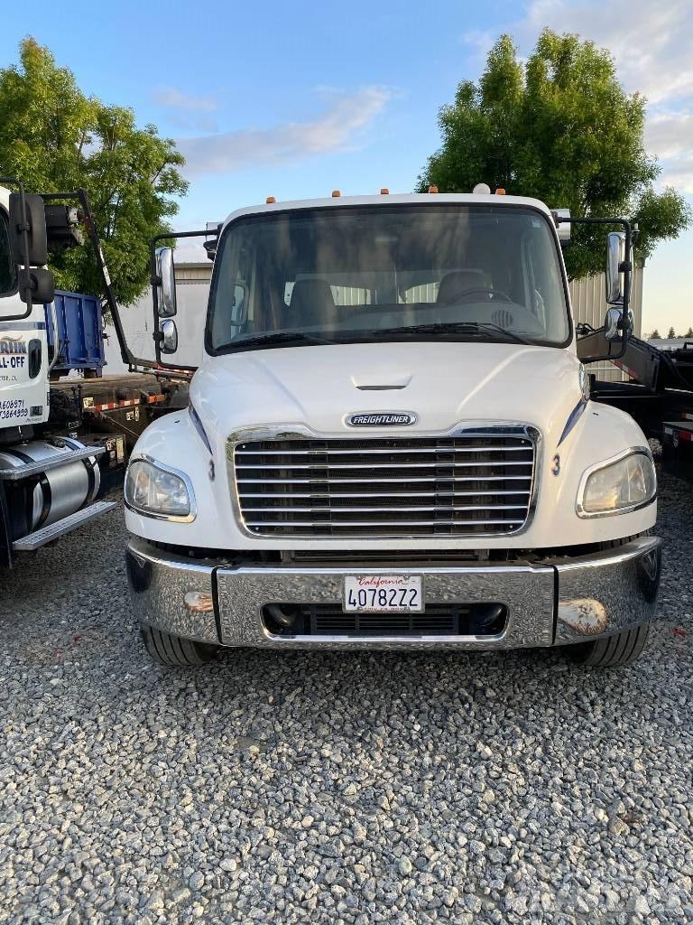 Freightliner CB 可拆卸式卡车