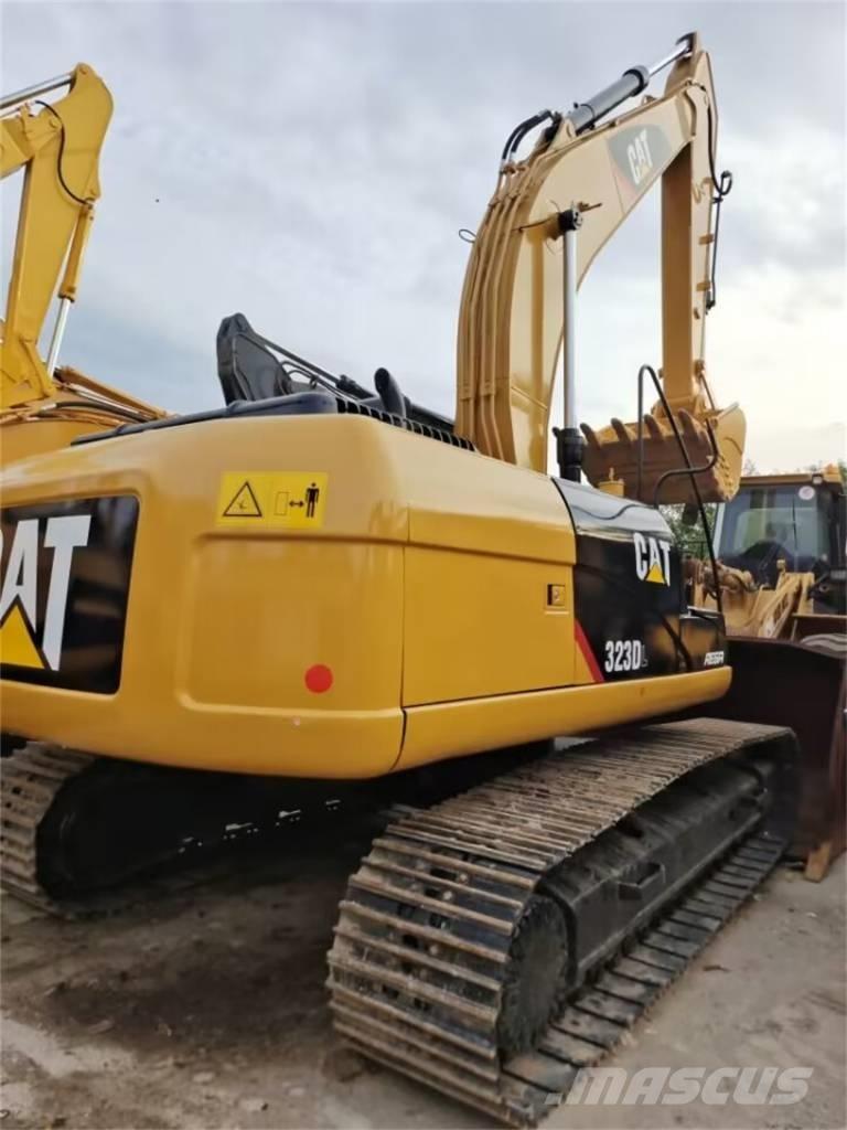 CAT 323 GC 履带挖掘机