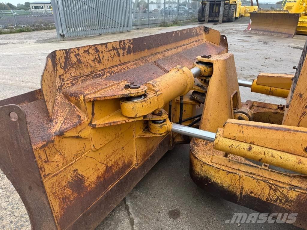 Komatsu D 58 E-1 履带式推土机