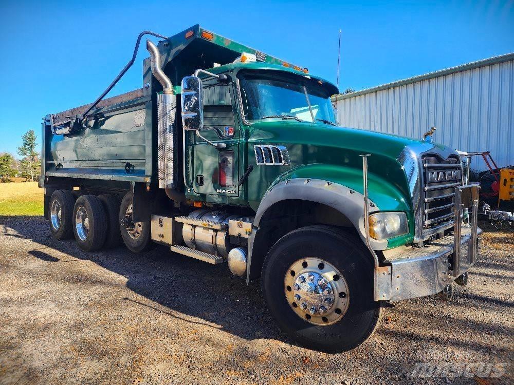 Mack CTP 713 B 自卸式货车