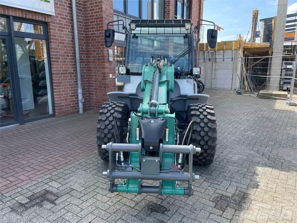 Kramer KL30.8T 伸缩臂叉装车|叉装车