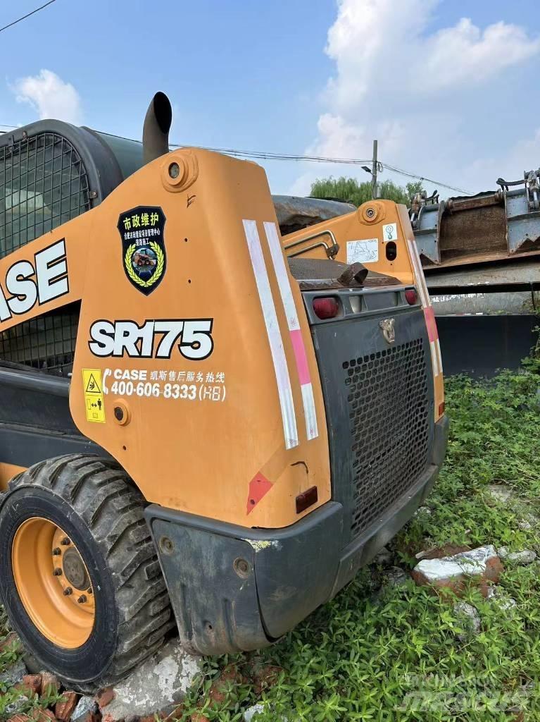 CASE SR 175 滑移装载机