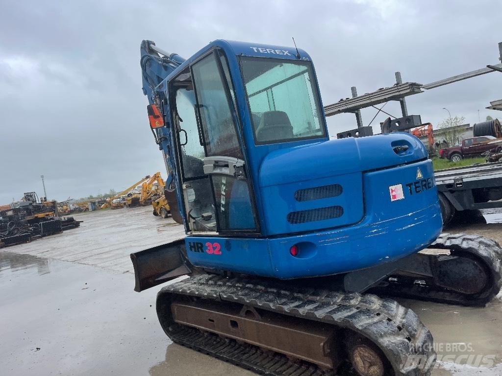 Terex HR 32 中型挖掘机