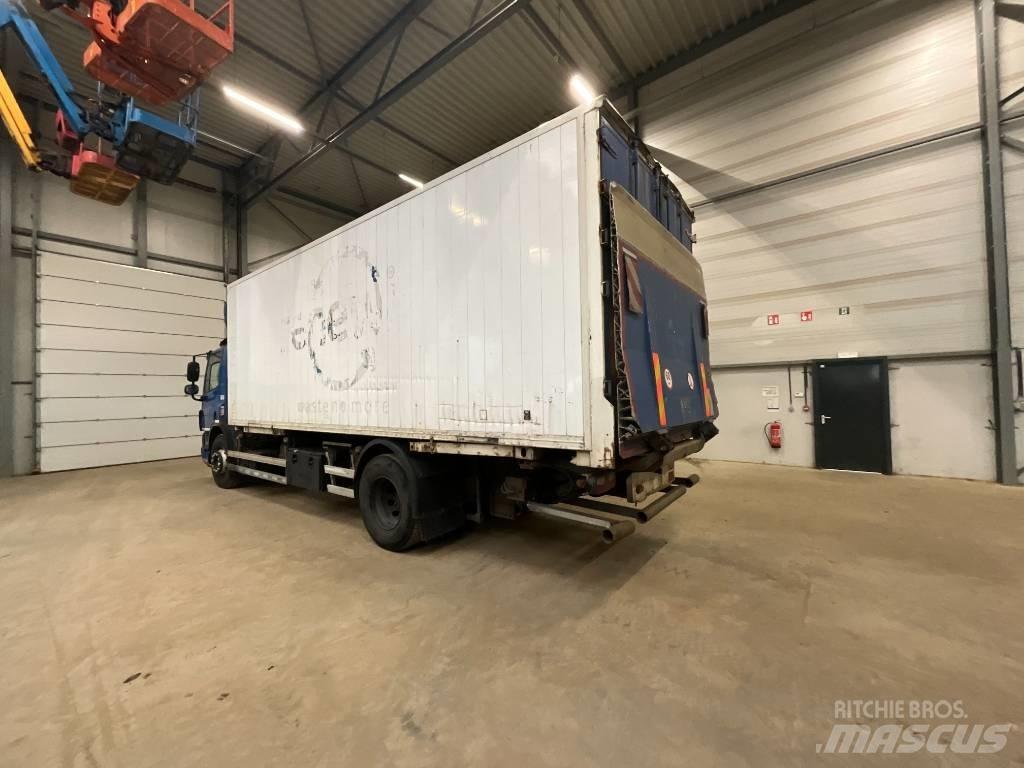 DAF CF 75.310 厢式货车
