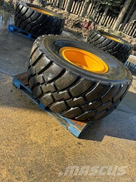 Goodyear Industrial 轮胎、车轮、轮圈