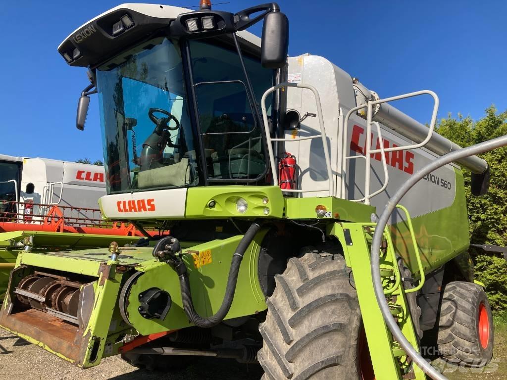 CLAAS LEXION 560 联合收割机