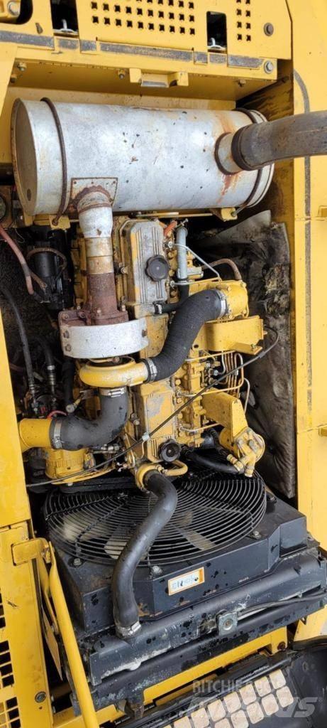CAT 318BL 履带挖掘机