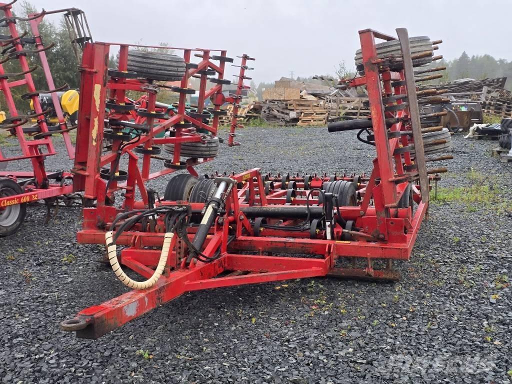 Väderstad NZ500 钉齿耙