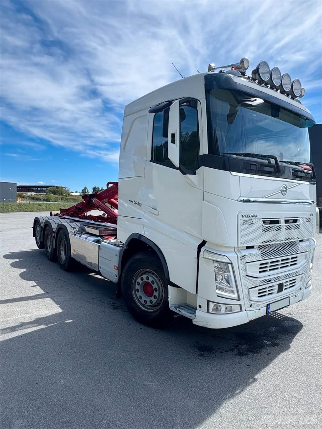 Volvo FH 540 8X4 工程吊钩车