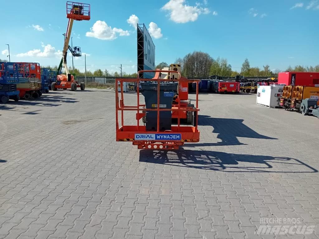 JLG E 450 AJ 曲臂高空工作平台