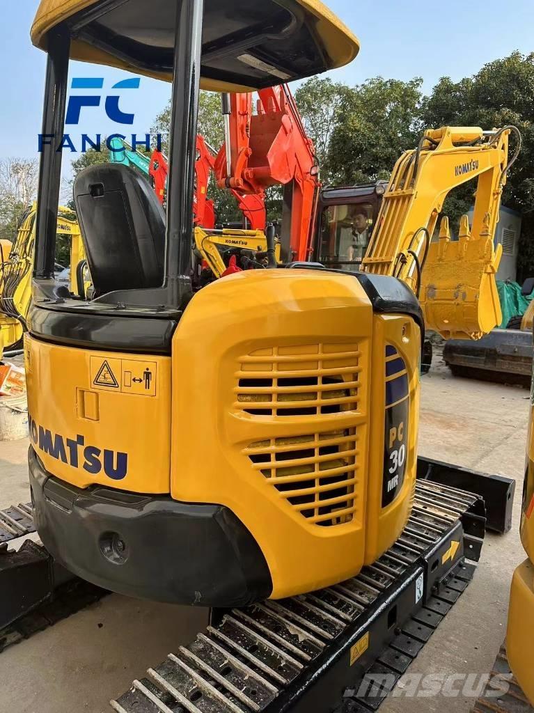 Komatsu PC 30 MR-1 小型挖掘机