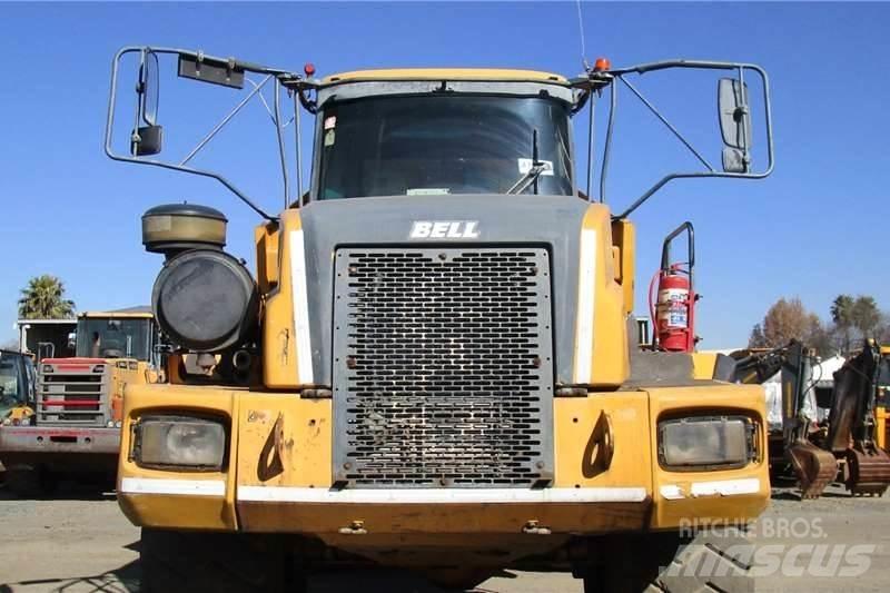 Bell B40D 铰接式自卸车