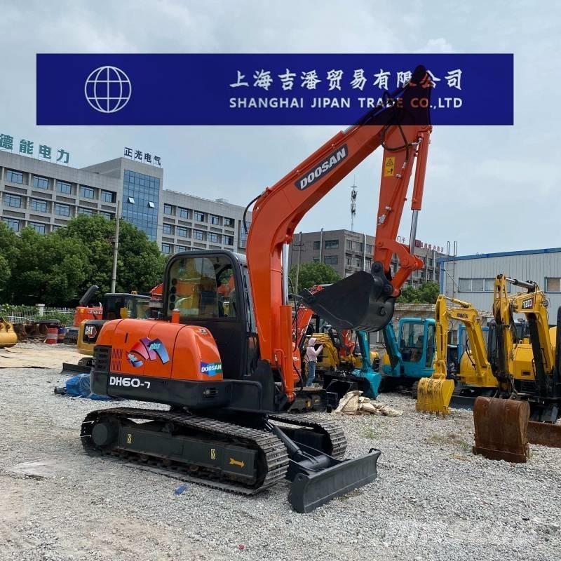 Doosan DH 60 履带挖掘机